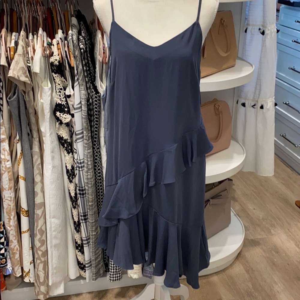 💙 Vero Moda Ruffle Dress. NWOT. 💙